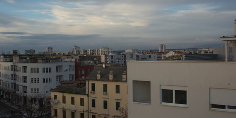 Verkauft wird eine Dreizimmerwohnung (12)