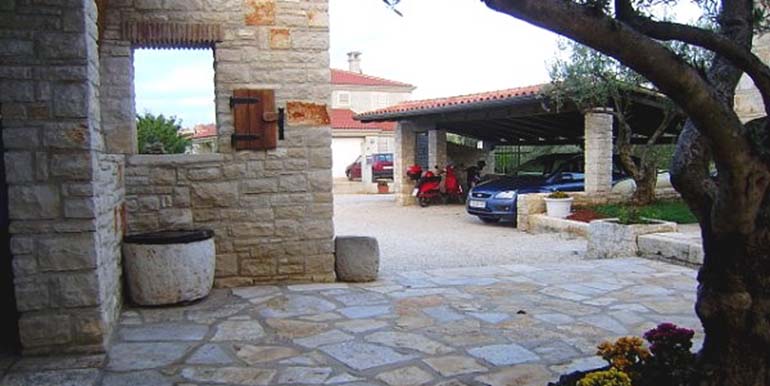 Istrisches Steinhaus w Novigradzie (4)