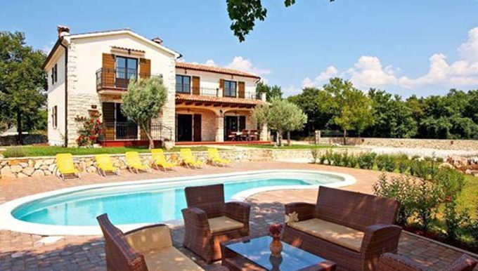 Mediterranische Villa v Istrienu