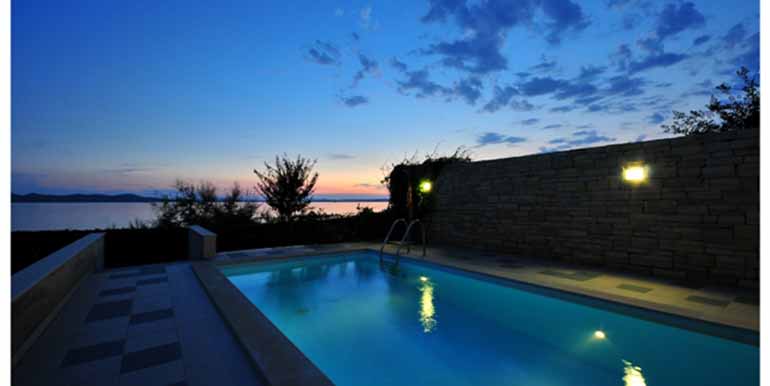 Schön eingerichtetes Haus in attraktiver Lage (17)