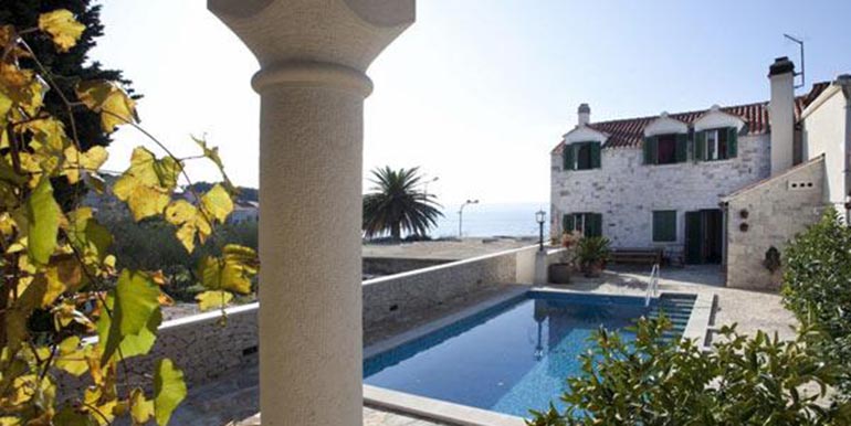 Schöne Steinvilla auf der Insel Brac (12)