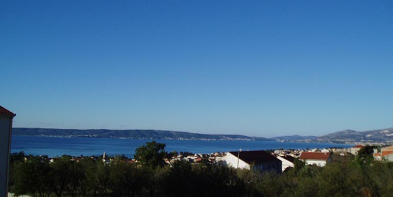 Sonnige Villa in Kastel Gomilica