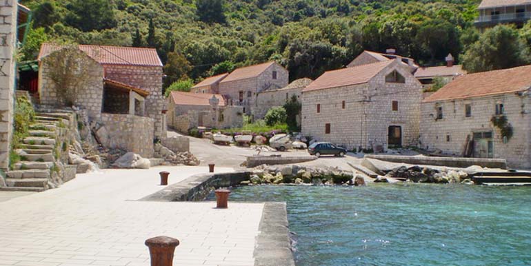 DIGITALNI FOTOAPARAT OLYMPUS