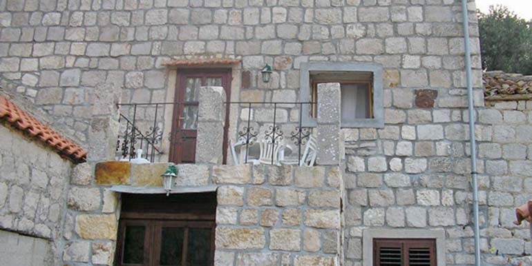 DIGITALNI FOTOAPARAT OLYMPUS