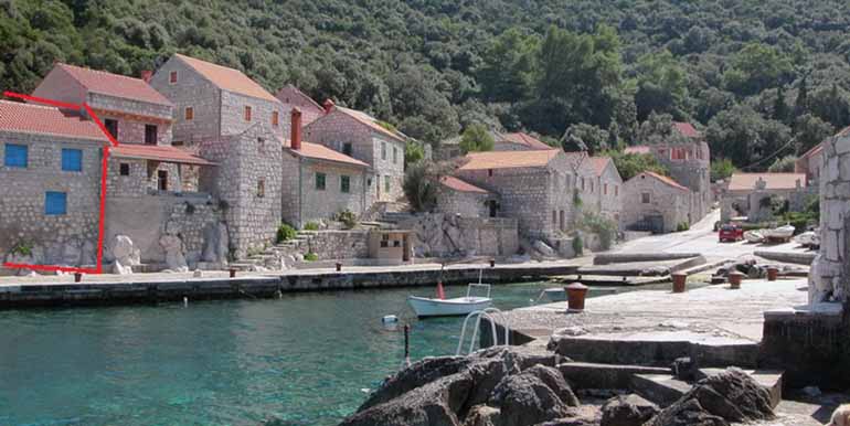 Steinhaus in der Nähe von einem kleinen Fischerdorf (10)