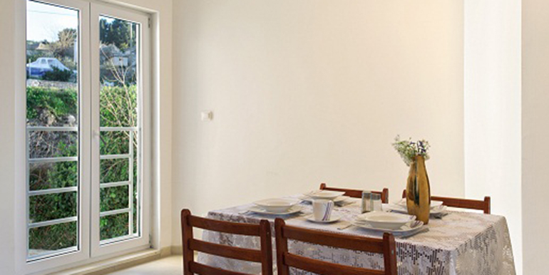 Domy na wyspie Brač (3)