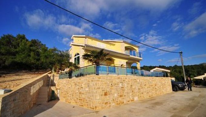 Haus auf der Südseite der Insel Korcula