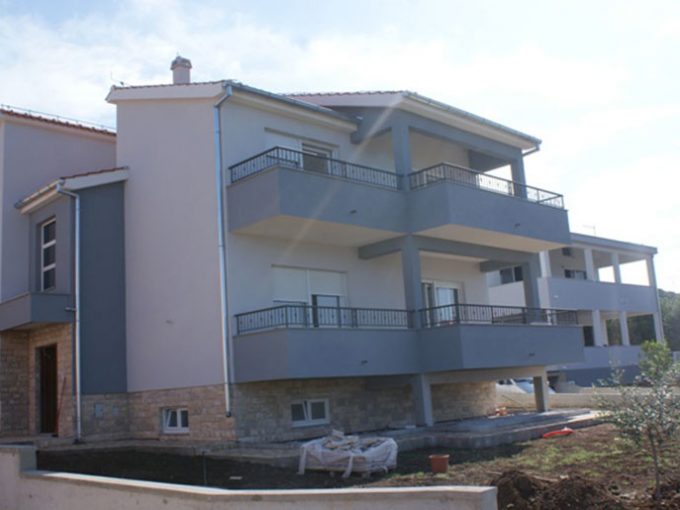 Attraktives-Haus-mit-wunderschönem-Blick-auf-das-Meer