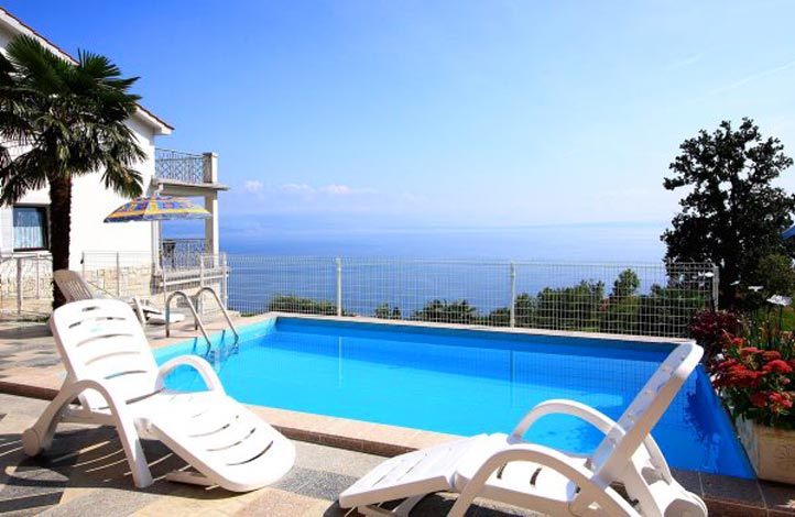 Familienhaus-in-Lovran!-(2)