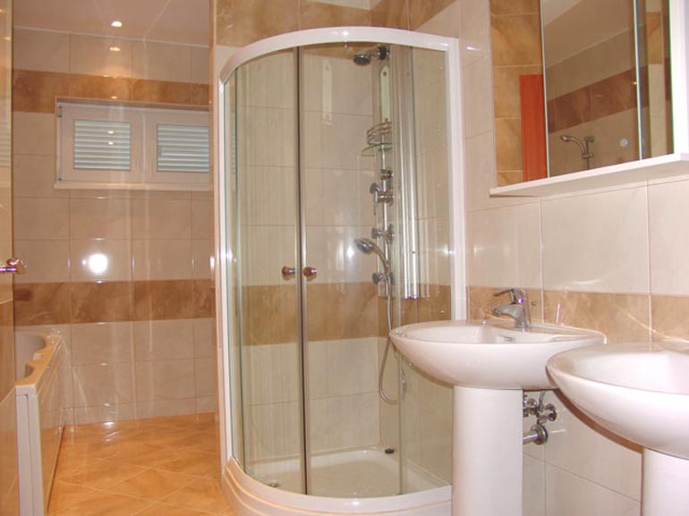 Familienhaus-mit-Pool-in-Poljana-(11)