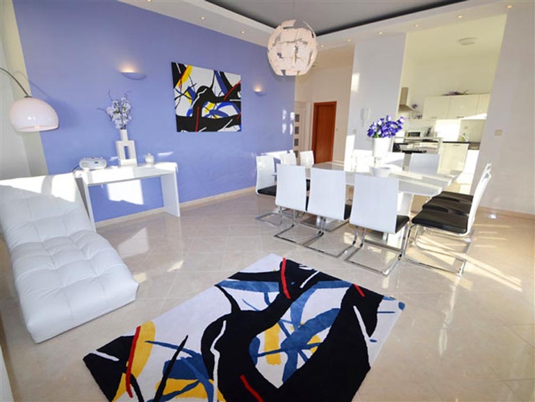 Familienhaus-mit-Pool-in-Poljana-(13)