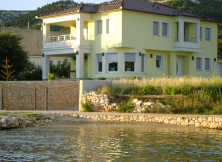 Haus-auf-der-Insel-Rab-(2)