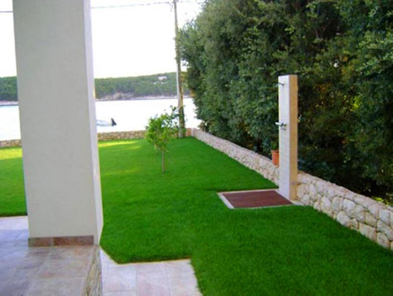 Haus-auf-der-Insel-Rab-(7)