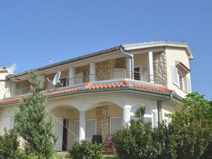 Haus-mit-Meerblick-in-Novi-Vinodolsk