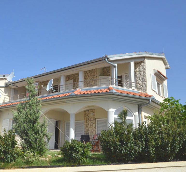 Haus-mit-Meerblick-in-Novi-Vinodolski-(4)