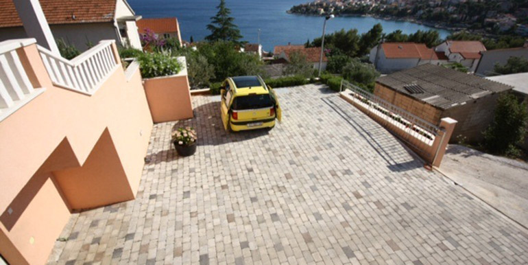 Schöne Villa in der Nähe von Trogir (16)