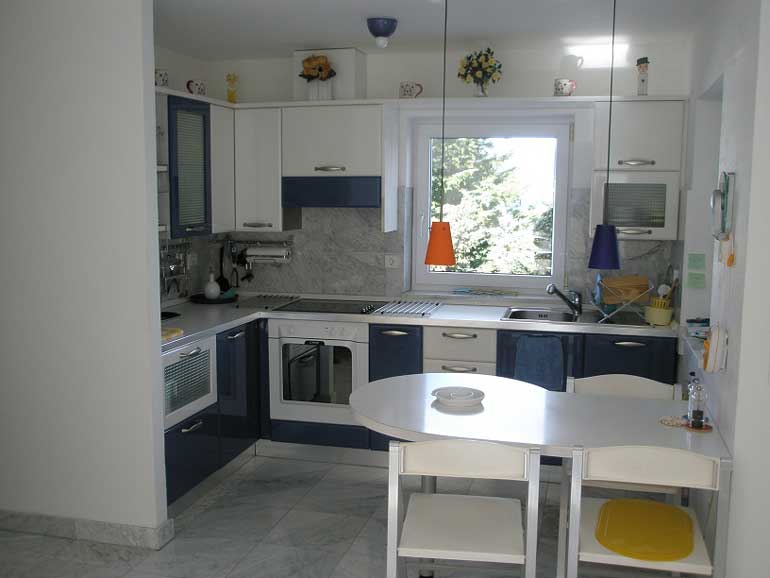 Schönes-Haus-auf-der-Halbinsel-Ciovo-(1)