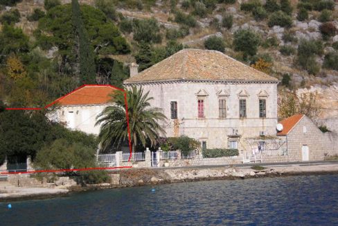 Очень красивая вилла в Штайне, прямо на берегу моря