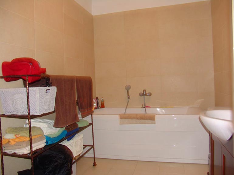 Steinvilla-auf-der-Insel-Krk-(17)