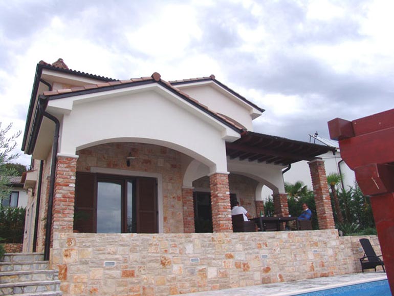 Steinvilla-auf-der-Insel-Krk-(25)