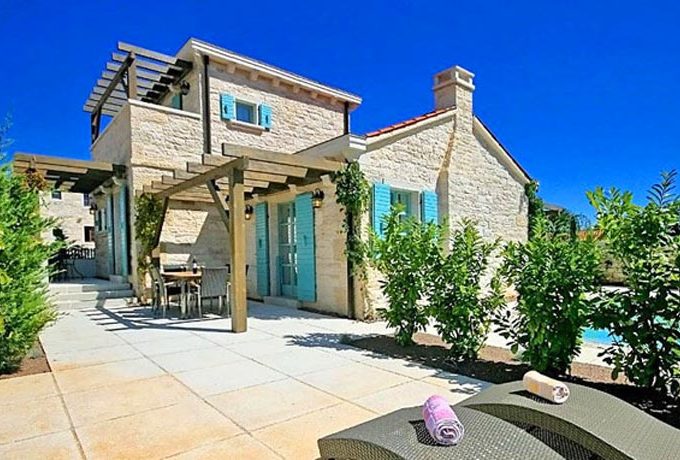 Steinvilla-in-Istrien-Medulin