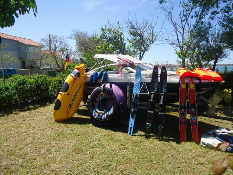 Wunderschöne-Lage-direkt-am-Meer-in-Nin-(20)