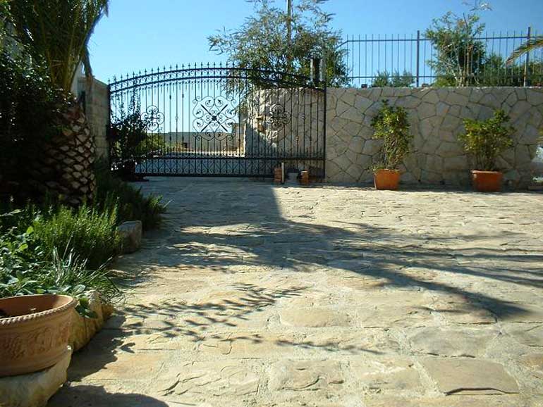 Wunderschöne-Villa-mit-Pool-in-der-Nähe-von-Split-(11)