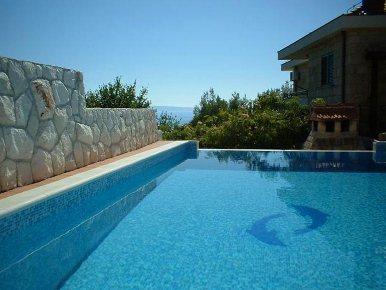 Wunderschöne-Villa-mit-Pool-in-der-Nähe-von-Split-(9)