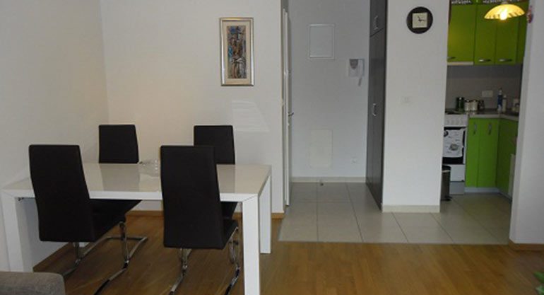 Neu eingerichtete einzimmer Wohnung in Split