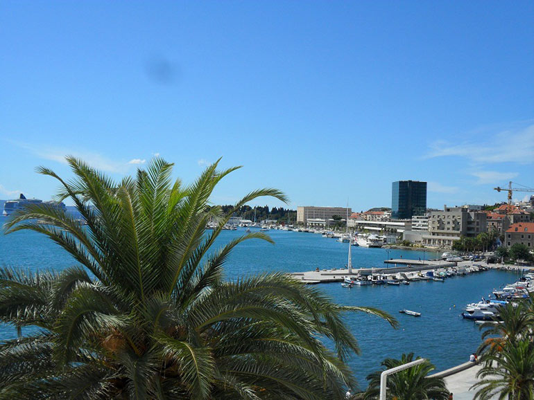 Wohnung-in-Split-Riva-(2)