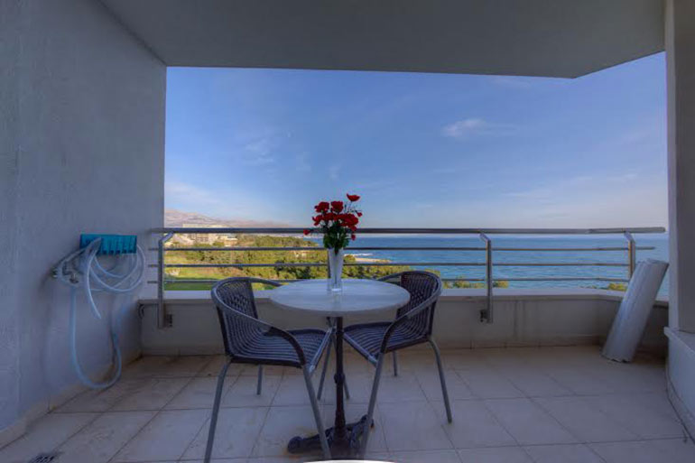 Wohnung-mit-Meerblick-in-der-Nähe-von-Split-(8)