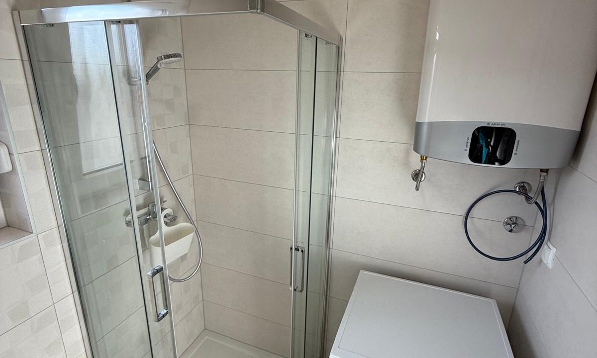 WhatsApp Image 2024-10-09 at 11.52.24 (2)